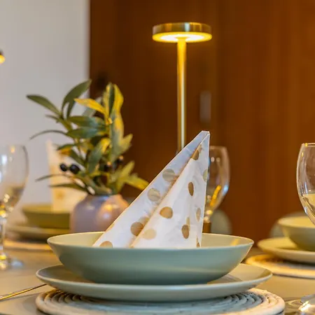 Apartment Sea Garden